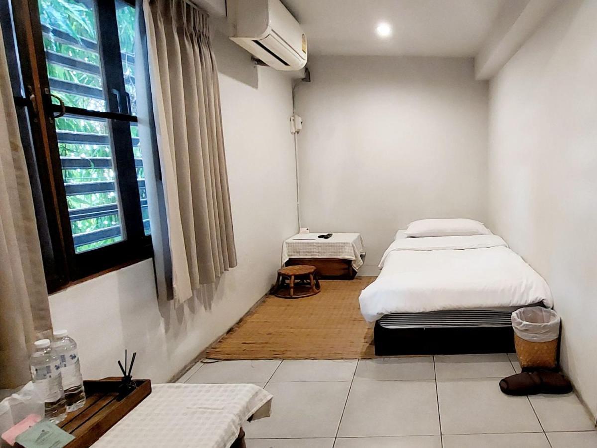 Happynest Hostel Chiang Rai Exterior photo